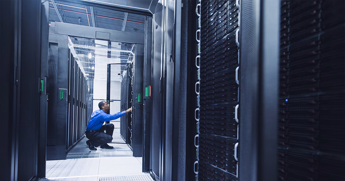 Dell PowerEdge XE9680 – Enterprise AI Performance