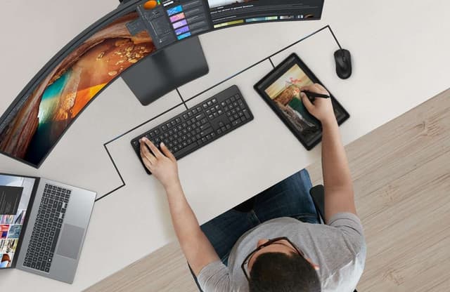 Samsung Monitor & Display Deals from Tech365 | Limited-Time Offer